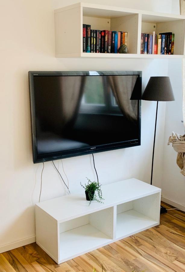 Top Renoviertes Apartement In Bester Lage Von Homburg- 5 Fussminuten Zur Uniklinik Homburg  Eksteriør bilde
